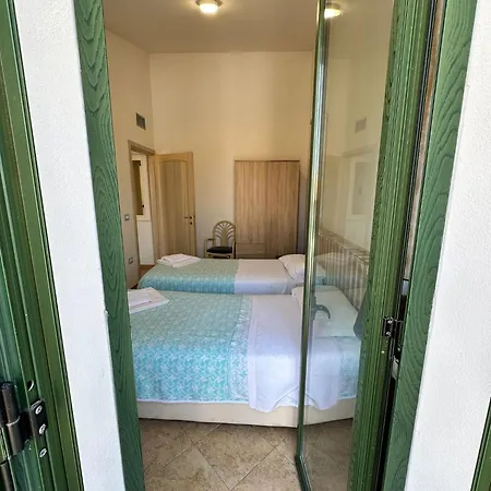 Montiruju Apartment *