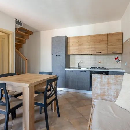 Apartament Montiruju *